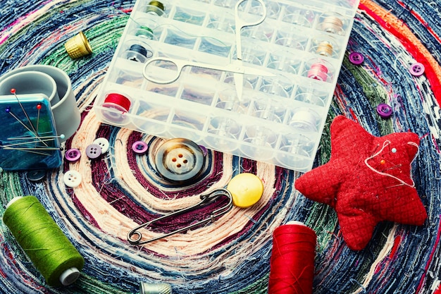 zestaw do haftu z muliną